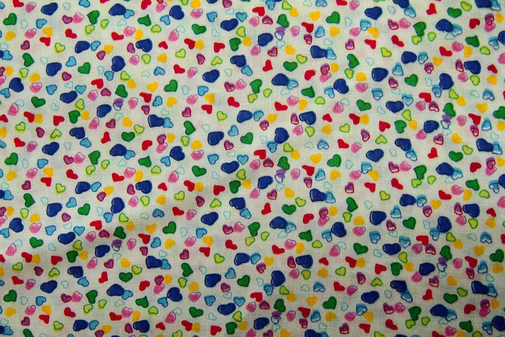 Rainbow Fabrics DO: Colourful Dotted Hearts White Craft Fabric