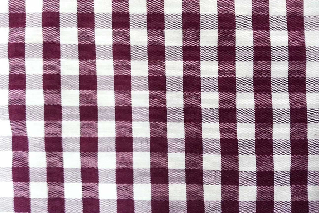 Rainbow Fabrics G1: Burgundy Traditional Gingham