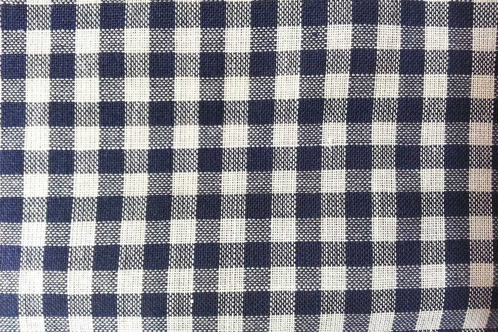 Rainbow Fabrics G1: Raven Blue Shepard’s Check Gingham