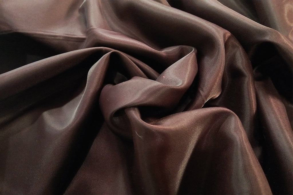 Rainbow Fabrics L1: Chocolate Lining