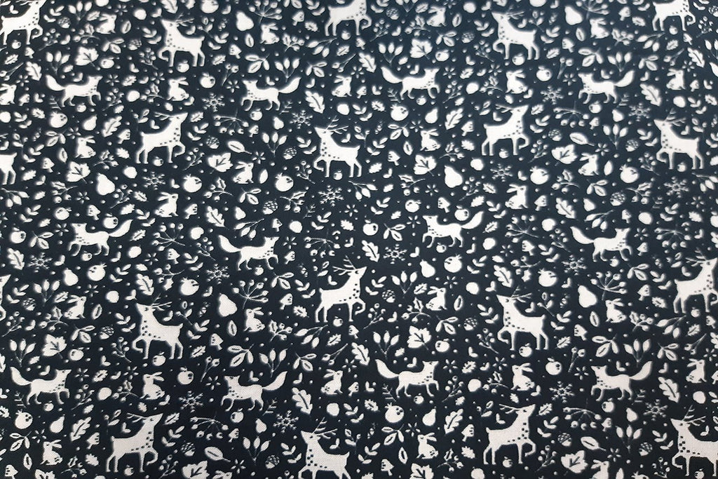 Rainbow Fabrics Joy of the Season Patchwork # 1 / Craft Fabric Blue Craft Fabric