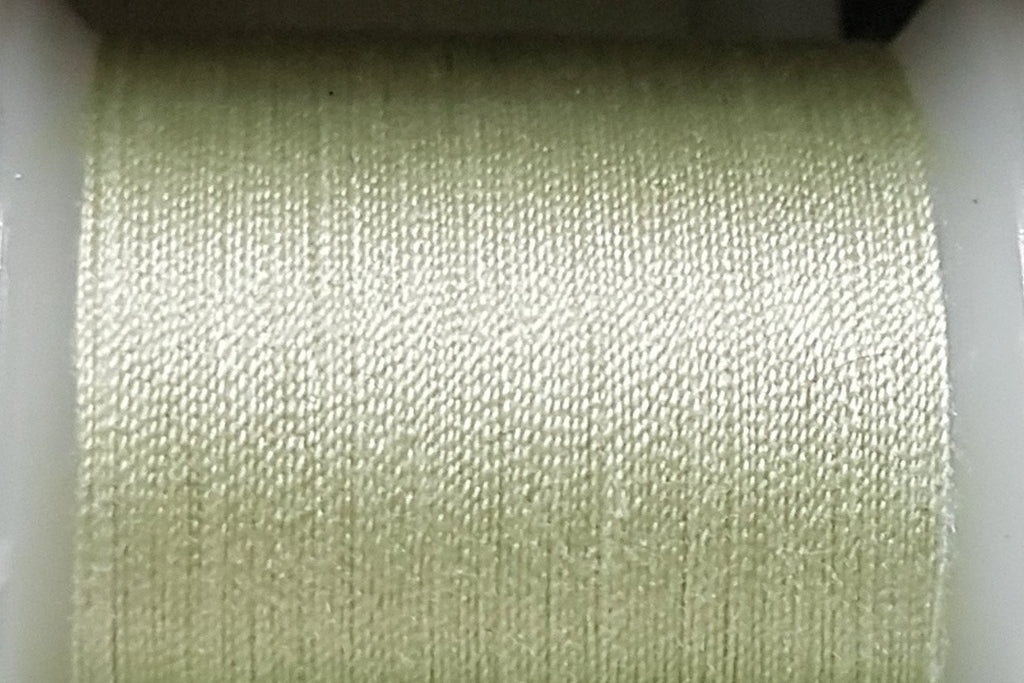 155-8352-Green Thread - Rainbow Fabrics