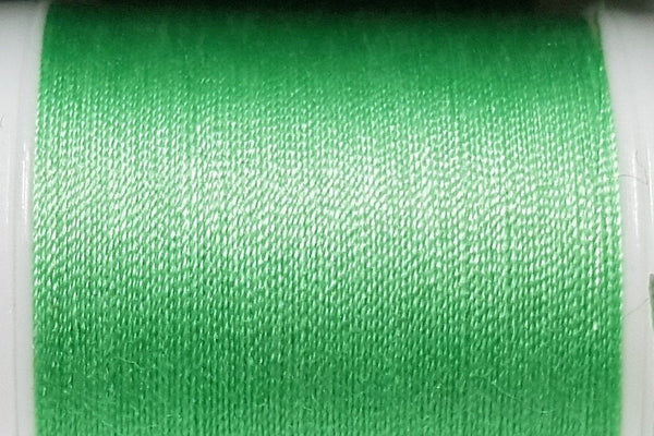 38-8995-Green Thread - Rainbow Fabrics