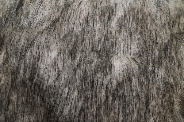 Rainbow Fabrics F1: Black Streak And White Faux Fur