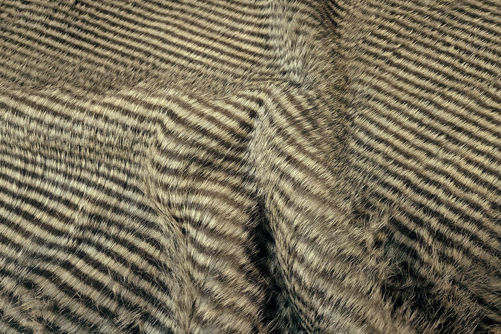 Rainbow Fabrics F1: Zebra Stripe - Black And Light Brown Faux Fur