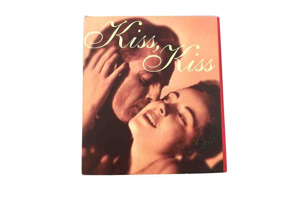Rainbow Fabrics GB: Kiss Kiss