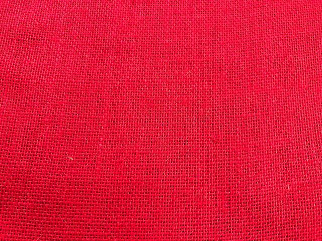 Rainbow Fabrics H1: Red Hessian/Burlap