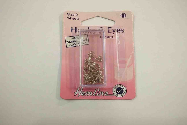 Rainbow Fabrics Hooks and Eyes: Nickel