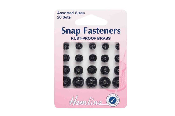 Rainbow Fabrics HY: Assorted Black Snap Fasteners