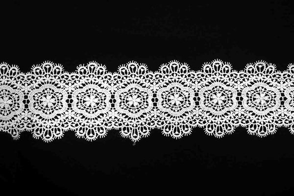 Rainbow Fabrics LT: Emblem Lace Trim