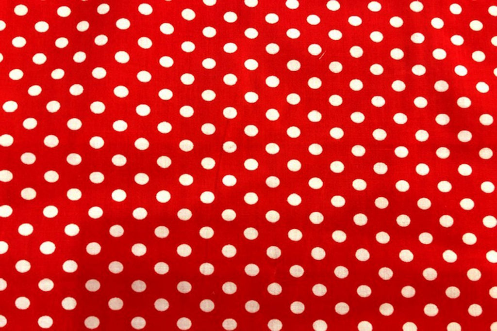 Rainbow Fabrics PP: Small White Dots On Red Printed Poly Cotton Multi Coloured