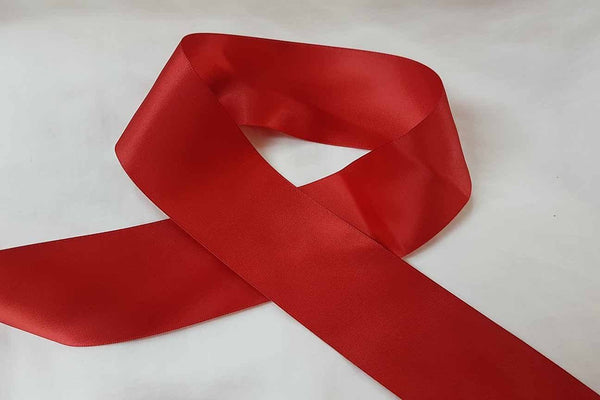 Rainbow Fabrics Red Ribbon