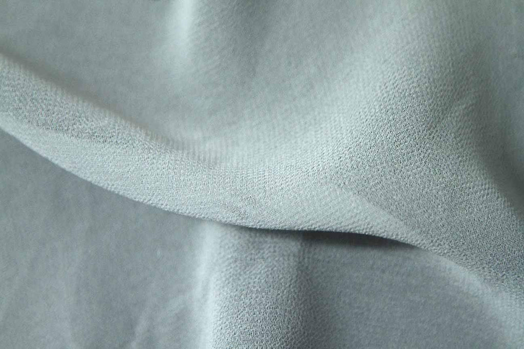 Rianbow Fabrics SC: Pale Grey Silky Chiffon - 04 Silky Chiffon