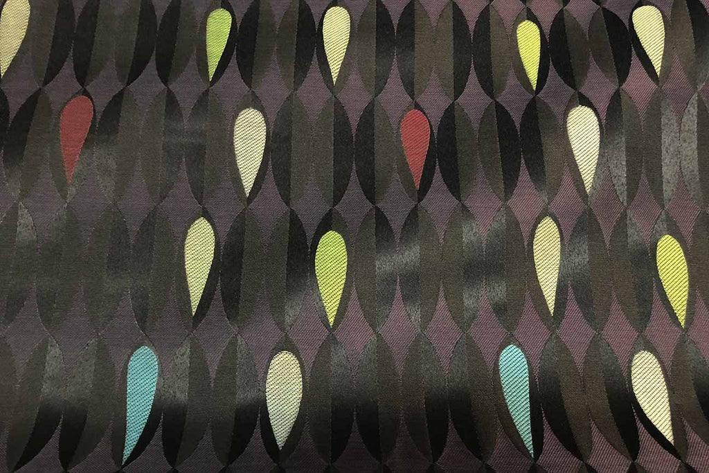Rainbow Fabrics WU: Colourful Brown Leaves Waterproof Upholstery - 04